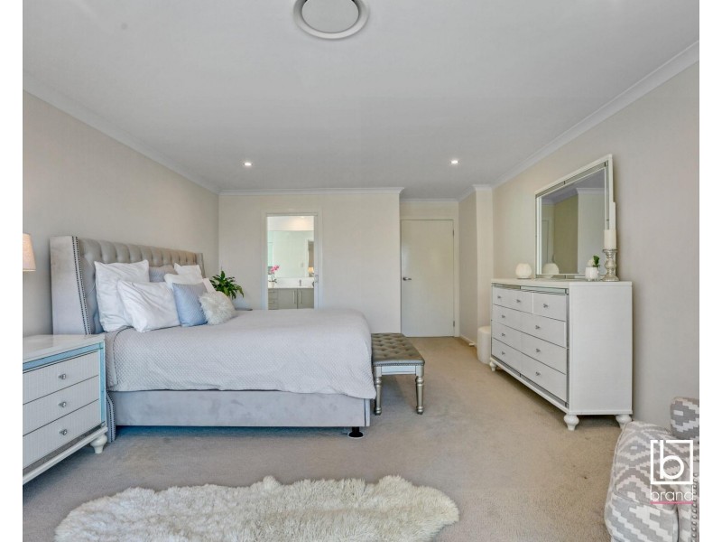 24 Middle Tree Close, Hamlyn Terrace NSW 2259