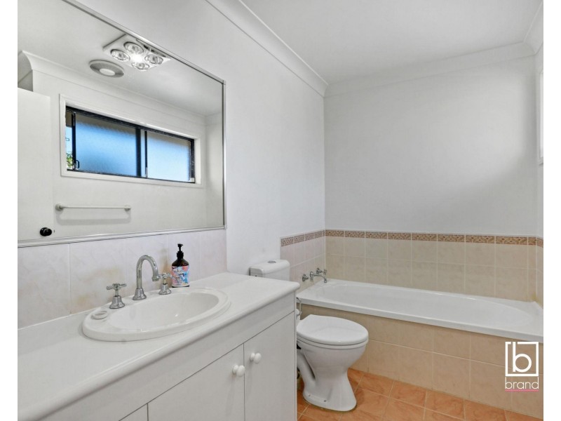 13a Ray Street, Toukley NSW 2263