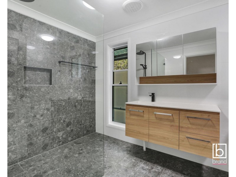 7 Penguin Road, Blue Haven NSW 2262