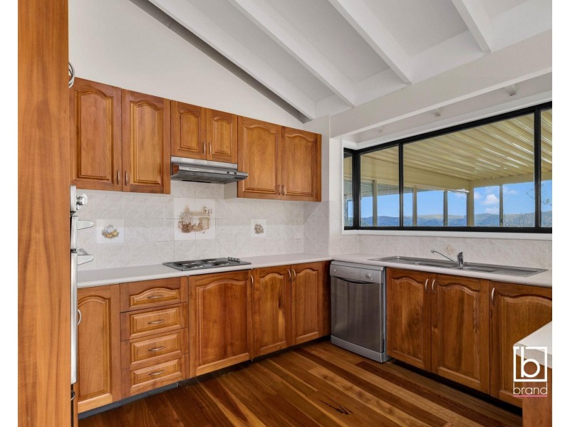 39 Daley Avenue, Daleys Point NSW 2257