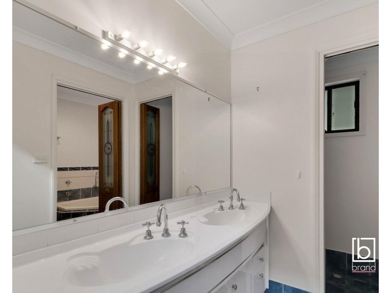 39 Daley Avenue, Daleys Point NSW 2257