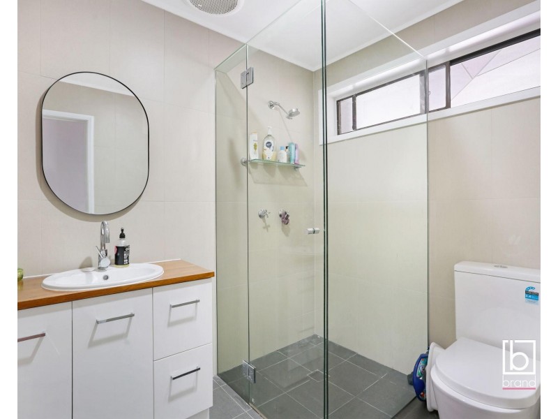 2 Crosby Crescent, Killarney Vale NSW 2261