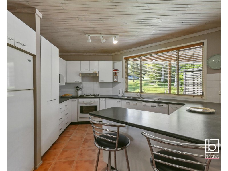 15 Montana Place, Bateau Bay NSW 2261