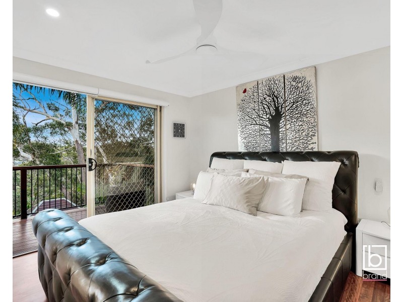 24 Table Top Road, North Avoca NSW 2260