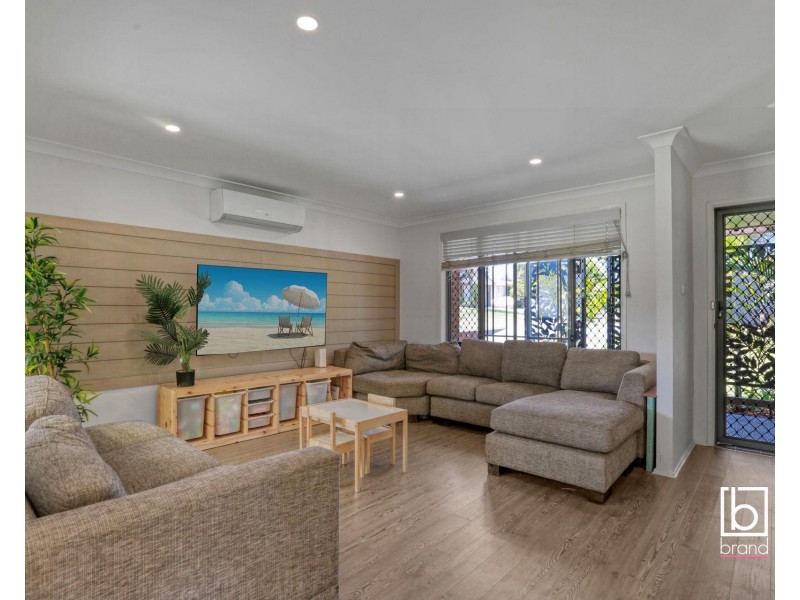 9 Elm Place, Blue Haven NSW 2262