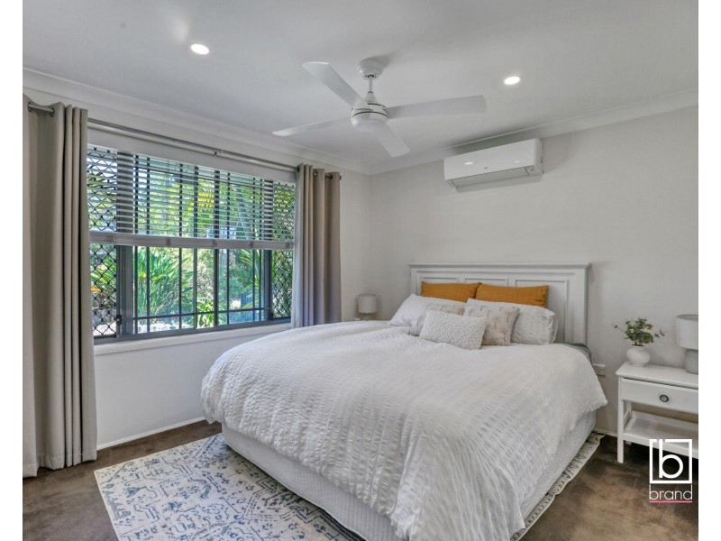 9 Elm Place, Blue Haven NSW 2262