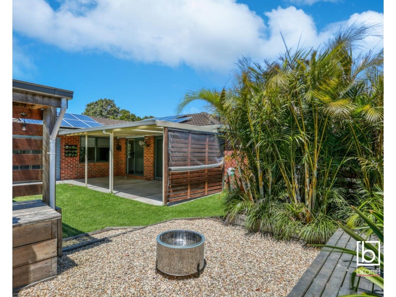 9 Elm Place, Blue Haven NSW 2262