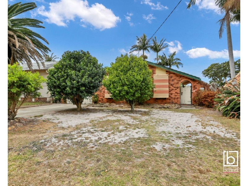 5 Victoria Avenue, Toukley NSW 2263