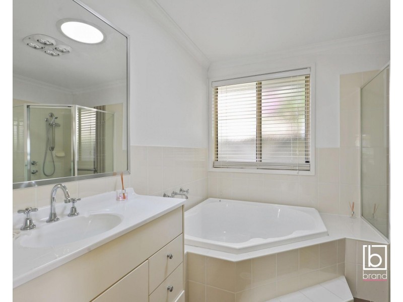 23 Piper Drive, Hamlyn Terrace NSW 2259