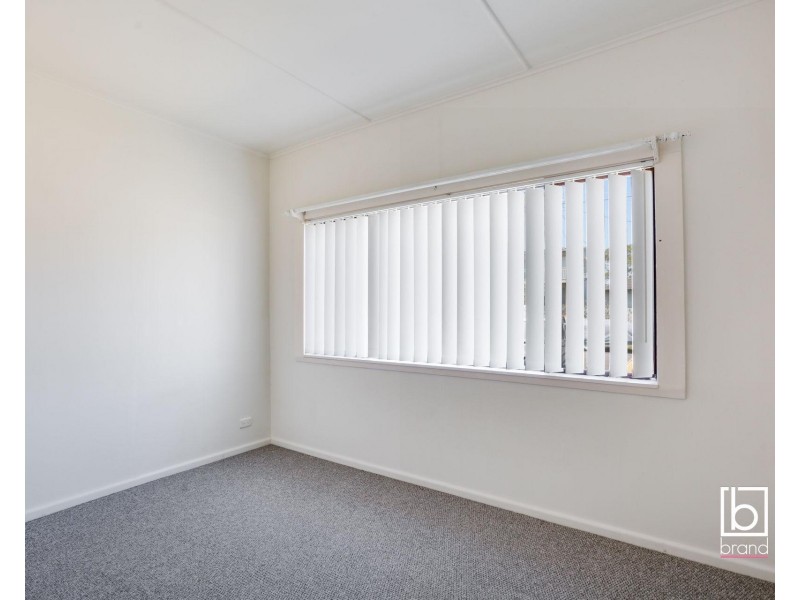 6 Bondi Road, The Entrance North NSW 2261