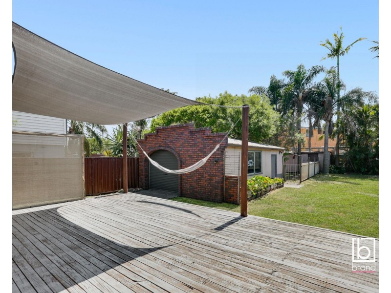 6 Bondi Road, The Entrance North NSW 2261