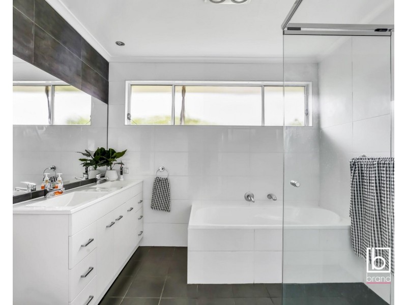 56 Elouera Avenue, Buff Point NSW 2262