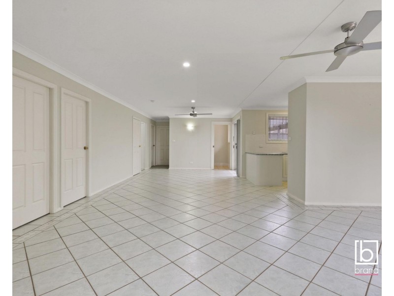 2 Brittania Drive, Watanobbi NSW 2259