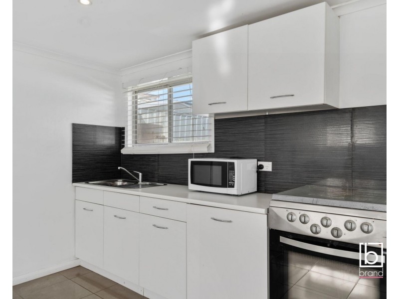 19a Phyllis Avenue, Kanwal NSW 2259