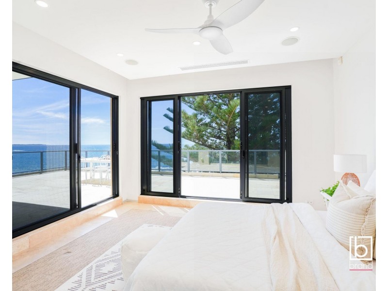 9/110 Ocean Parade, Blue Bay NSW 2261