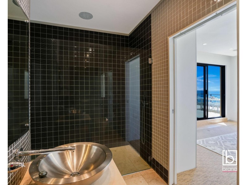 9/110 Ocean Parade, Blue Bay NSW 2261