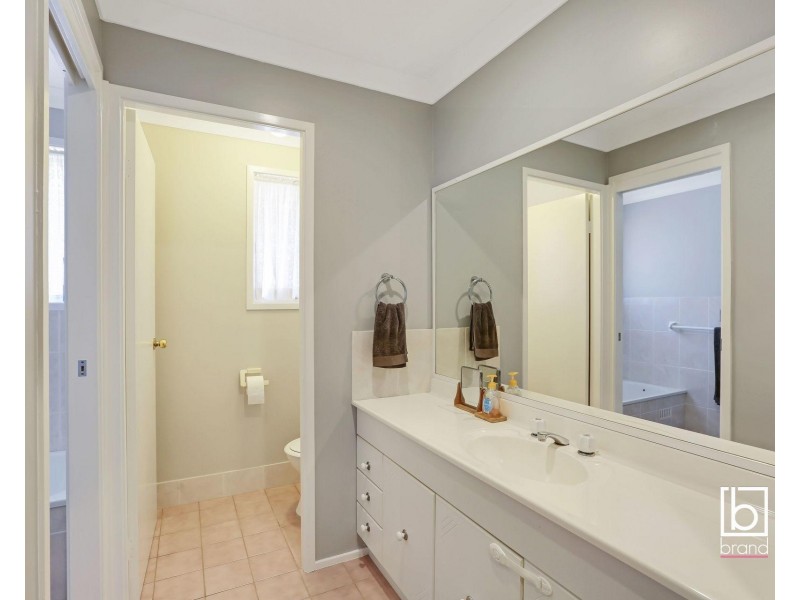 4 Dean Avenue, Kanwal NSW 2259