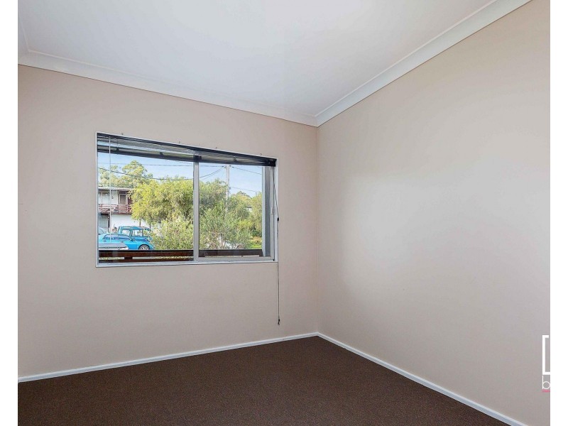 74 Barker Avenue, San Remo NSW 2262