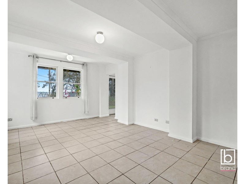 2/63 Malvina Parade, Lake Haven NSW 2263