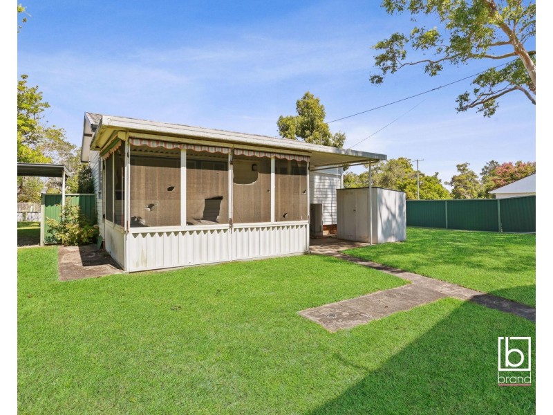 32 Belbowrie Street, Canton Beach NSW 2263