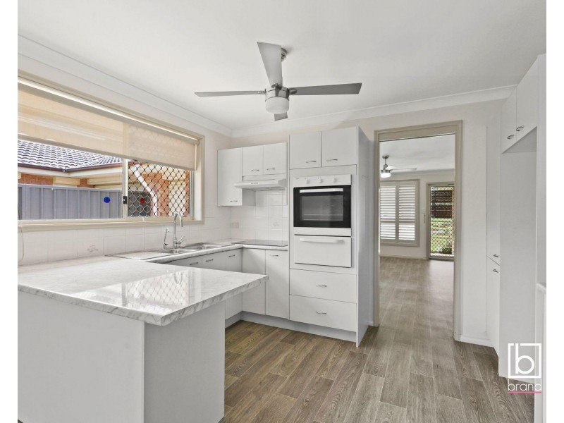 1/25 Sara Jane Close, Kanwal NSW 2259