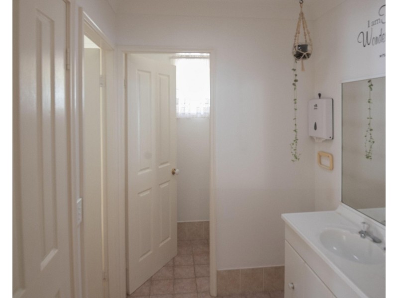 2a Narambi Road, Buff Point NSW 2262