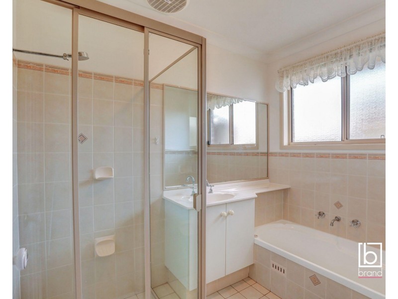 2 Nambucca Crescent, Blue Haven NSW 2262