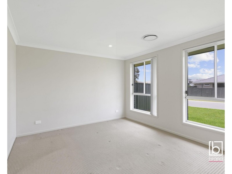 9 Malian Street, Cliftleigh NSW 2321