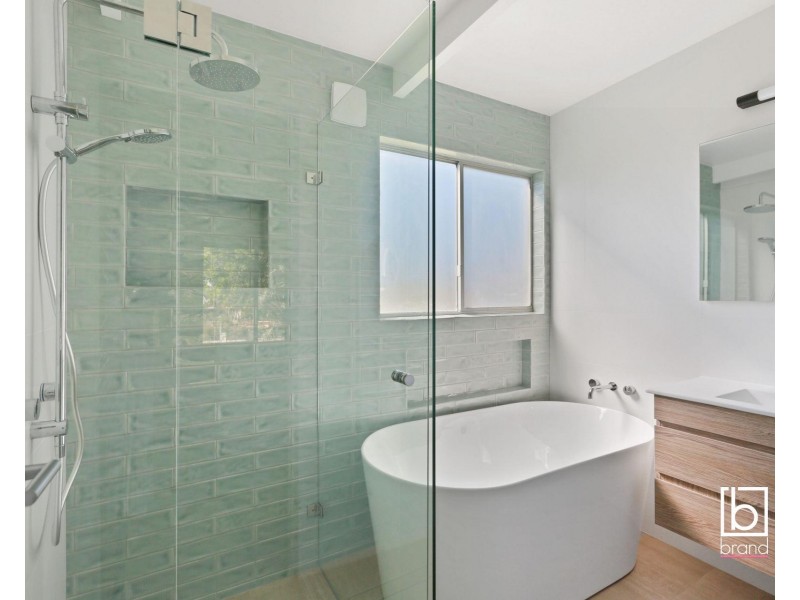 329 Tuggerawong Road, Tuggerawong NSW 2259