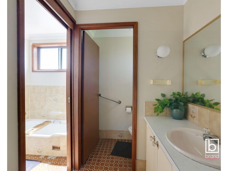 43 Mary Street, Gorokan NSW 2263