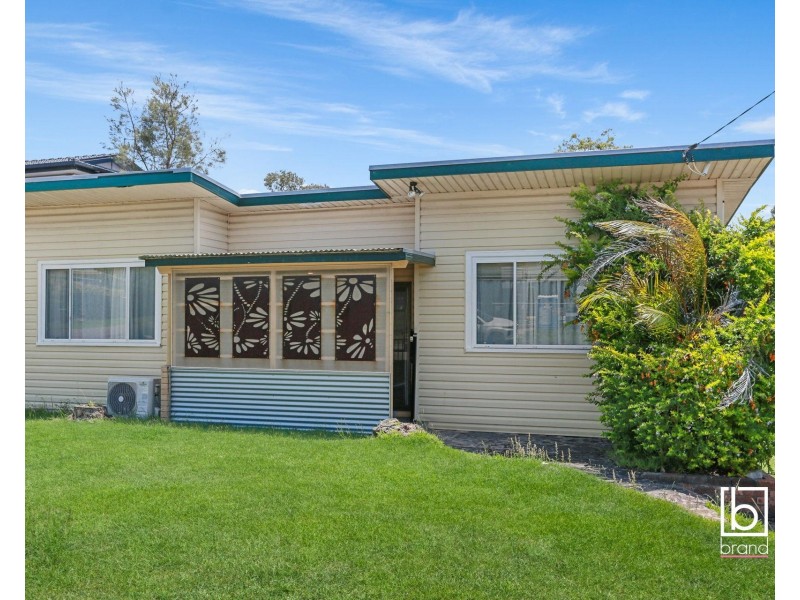 30 Leonard Avenue, Toukley NSW 2263