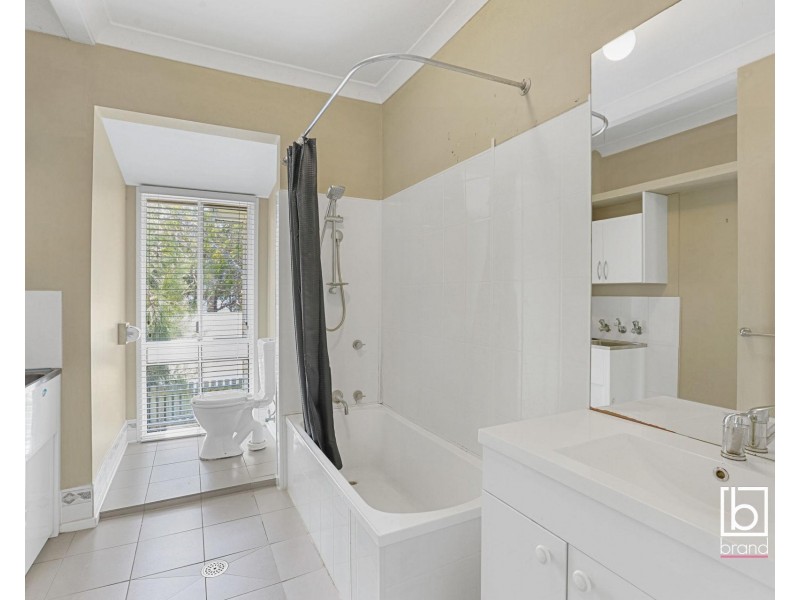 30 Leonard Avenue, Toukley NSW 2263
