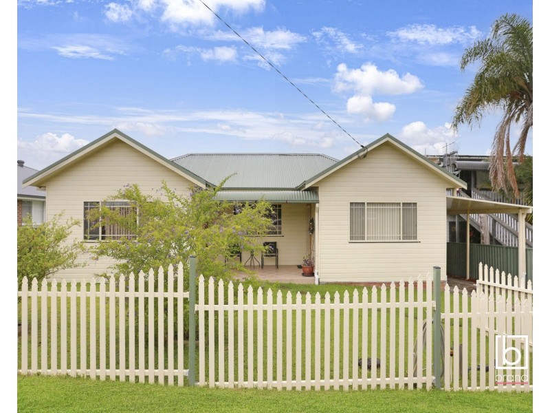 17 Boronia Road, Lake Munmorah NSW 2259