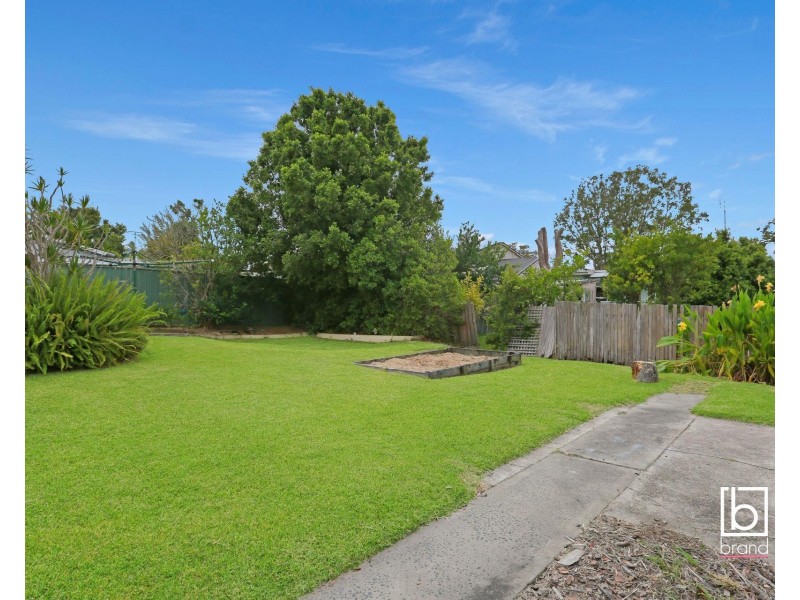 17 Boronia Road, Lake Munmorah NSW 2259