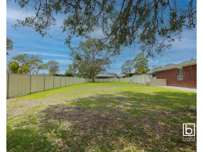 39 Teragalin Drive, Chain Valley Bay NSW 2259