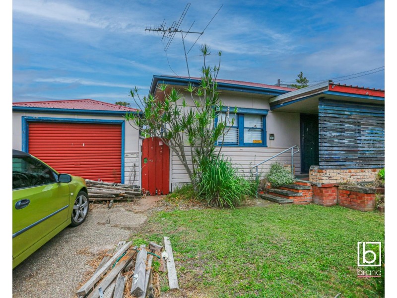 1 Summerside Street, Toukley NSW 2263