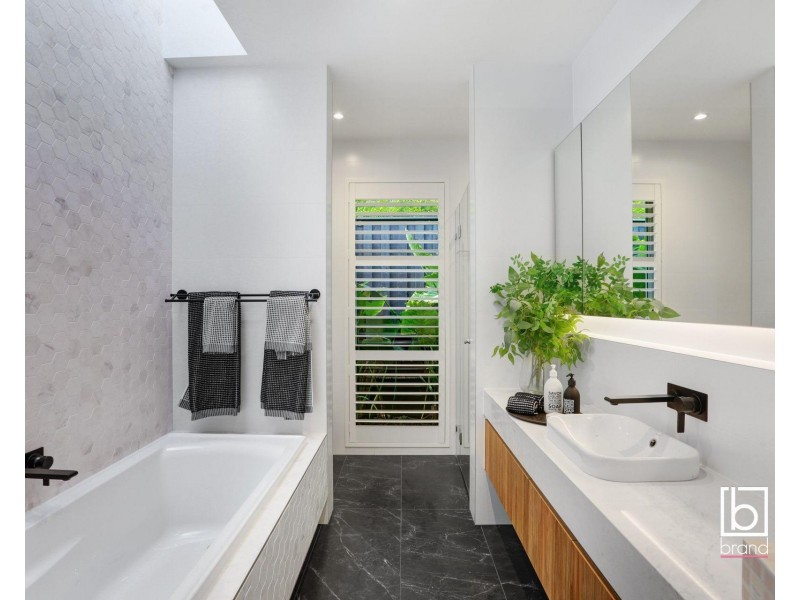 27 Scarlett Street, Hamlyn Terrace NSW 2259