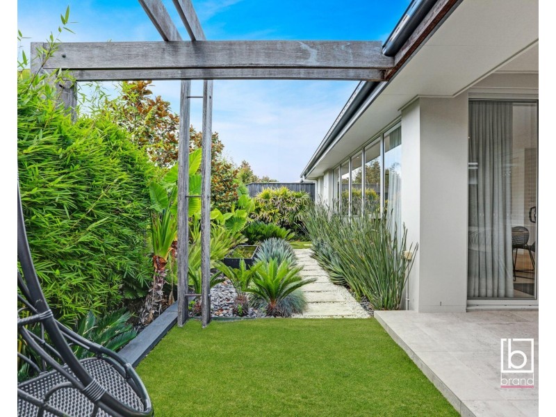 27 Scarlett Street, Hamlyn Terrace NSW 2259