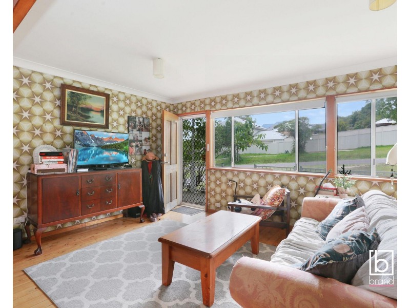 28 Lavinia Street, Forresters Beach NSW 2260