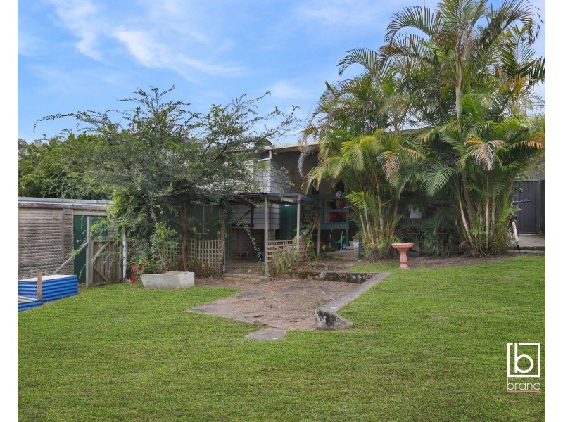 28 Lavinia Street, Forresters Beach NSW 2260