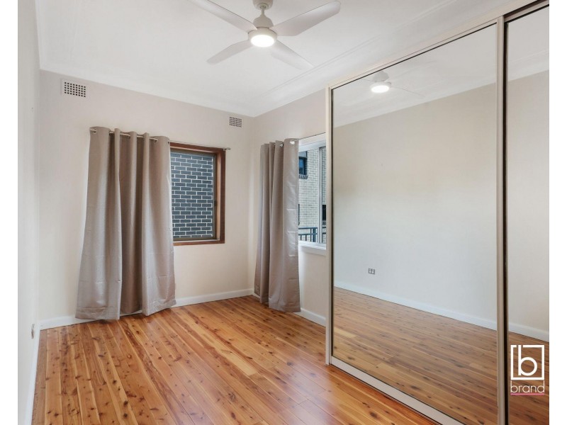 10 Florence Avenue, Point Frederick NSW 2250