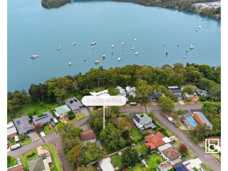 11 Lloyd Avenue, Chain Valley Bay NSW 2259