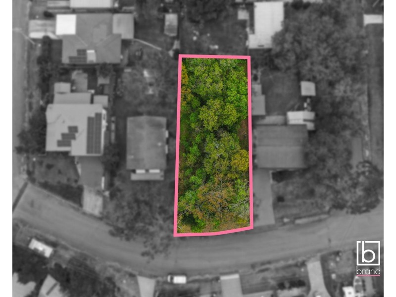 11 Lloyd Avenue, Chain Valley Bay NSW 2259