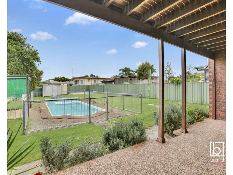 8 Malvina Parade, Gorokan NSW 2263