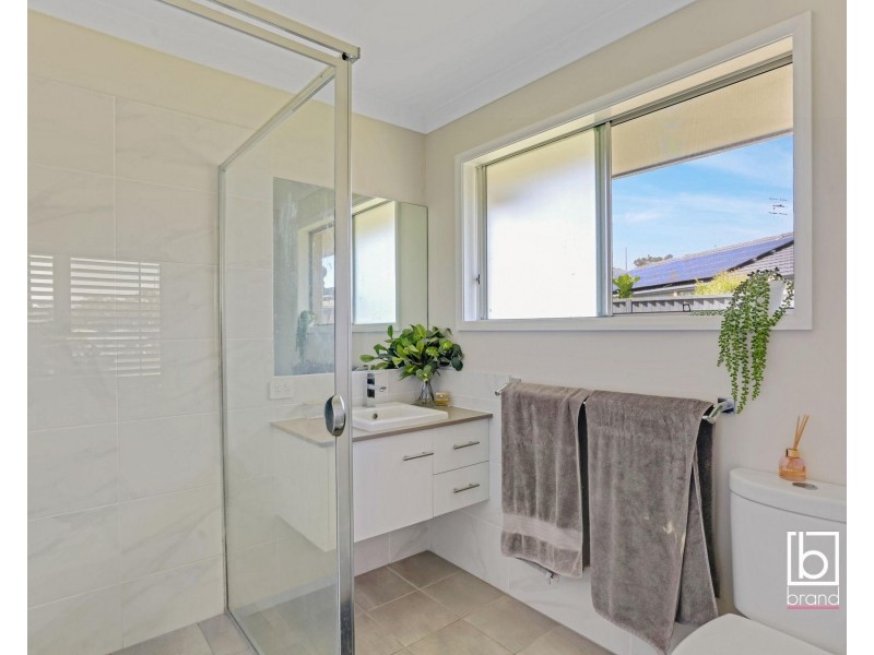 52 Belyando Crescent, Blue Haven NSW 2262