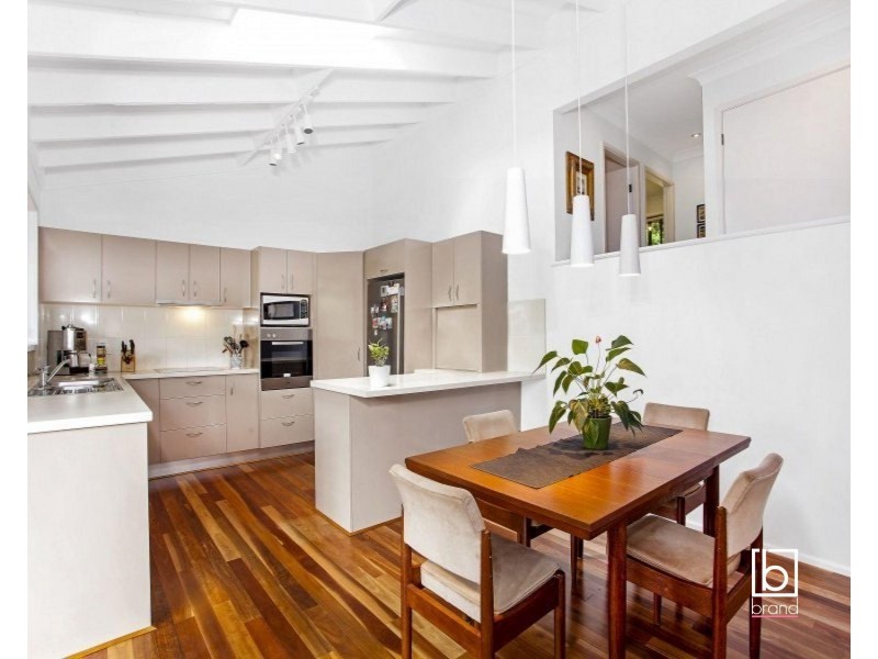 32 Surf Rider Avenue, North Avoca NSW 2260