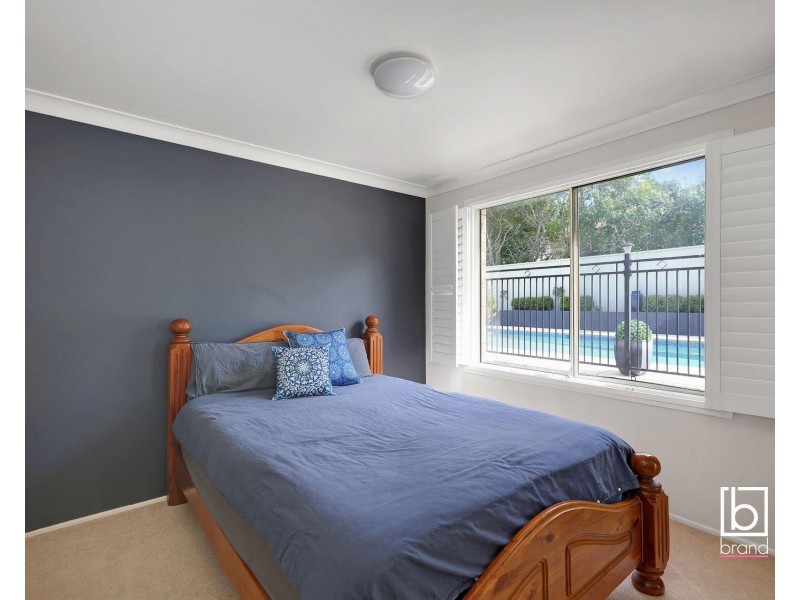 7 Highcliff Close, Woongarrah NSW 2259