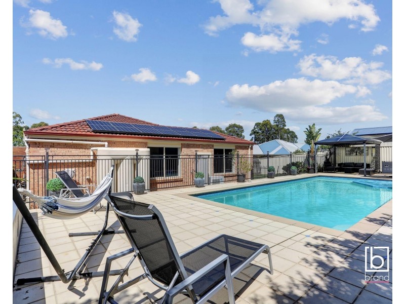 7 Highcliff Close, Woongarrah NSW 2259