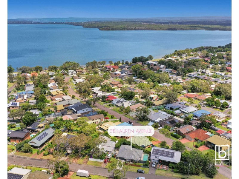 38 Lauren Avenue, Lake Munmorah NSW 2259