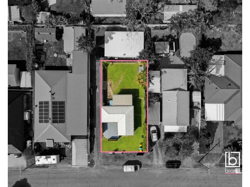 15 & 15a Third Avenue, Toukley NSW 2263